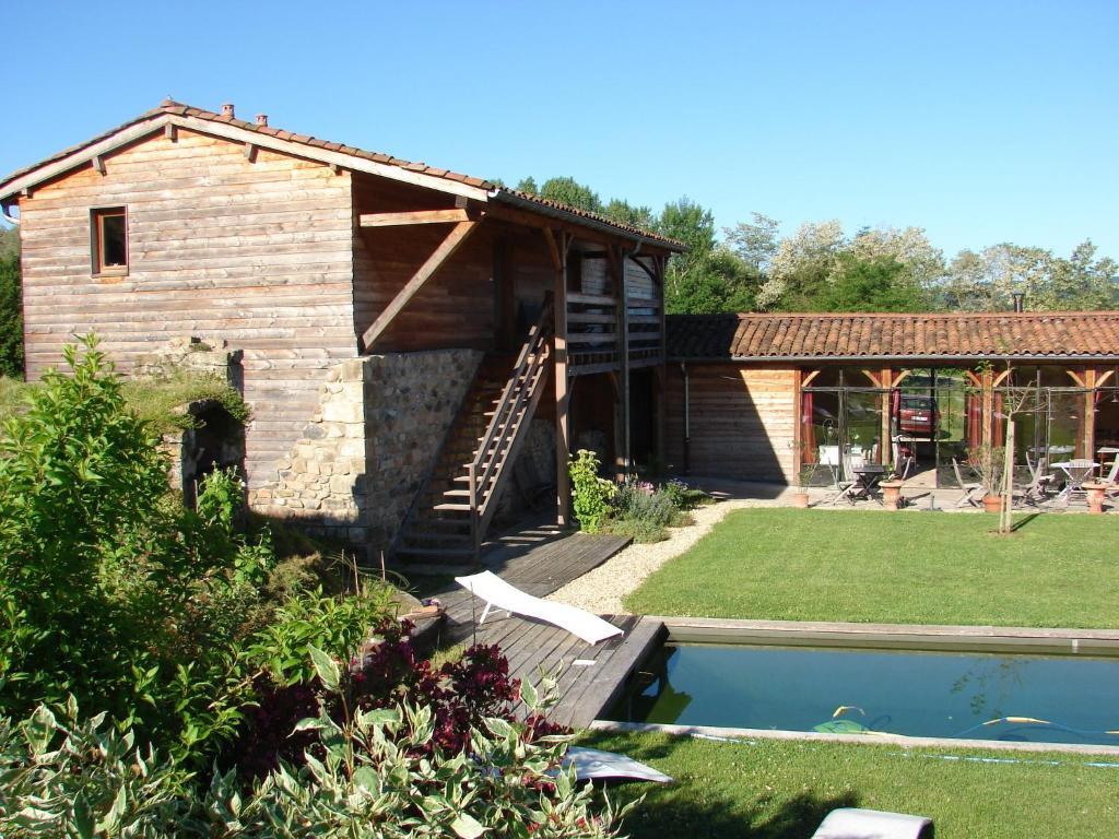 La Pierre Folle Chambres D'Hotes Cluny Exterior foto